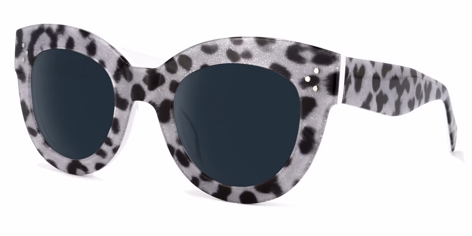 Stylish Gray-Leopard Cat-Eye Sunglasses with Elegant Design
