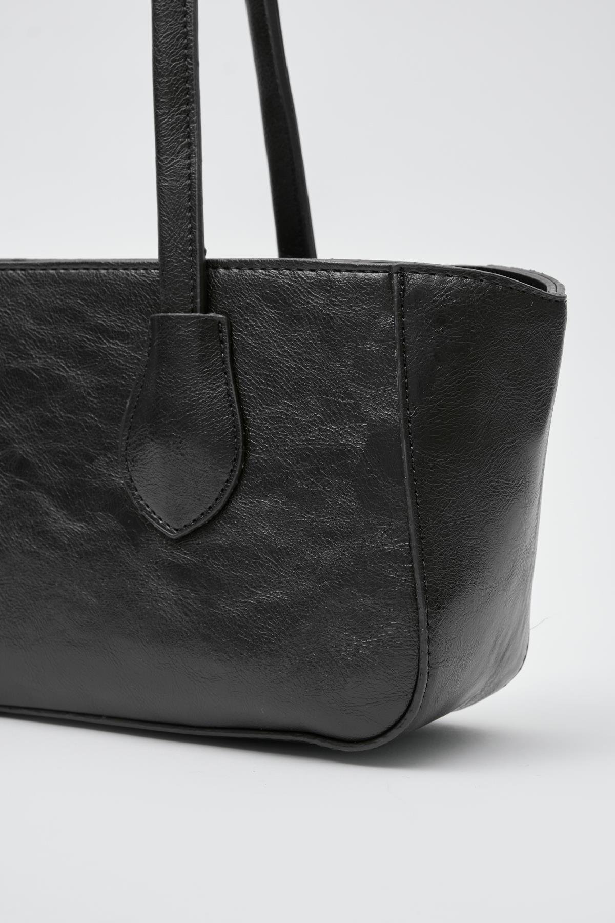 Elegant Black Faux Leather Handbag