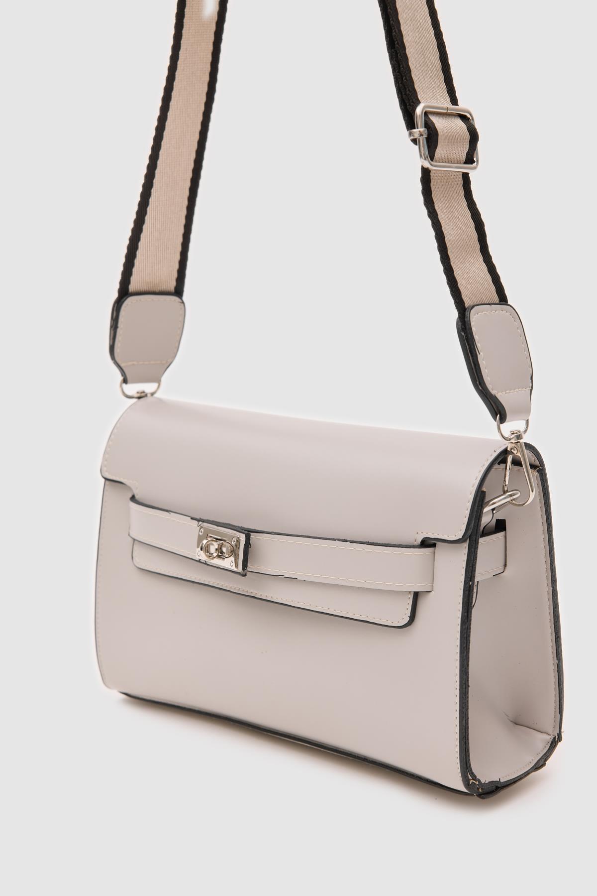 Elegant Faux Leather Clutch